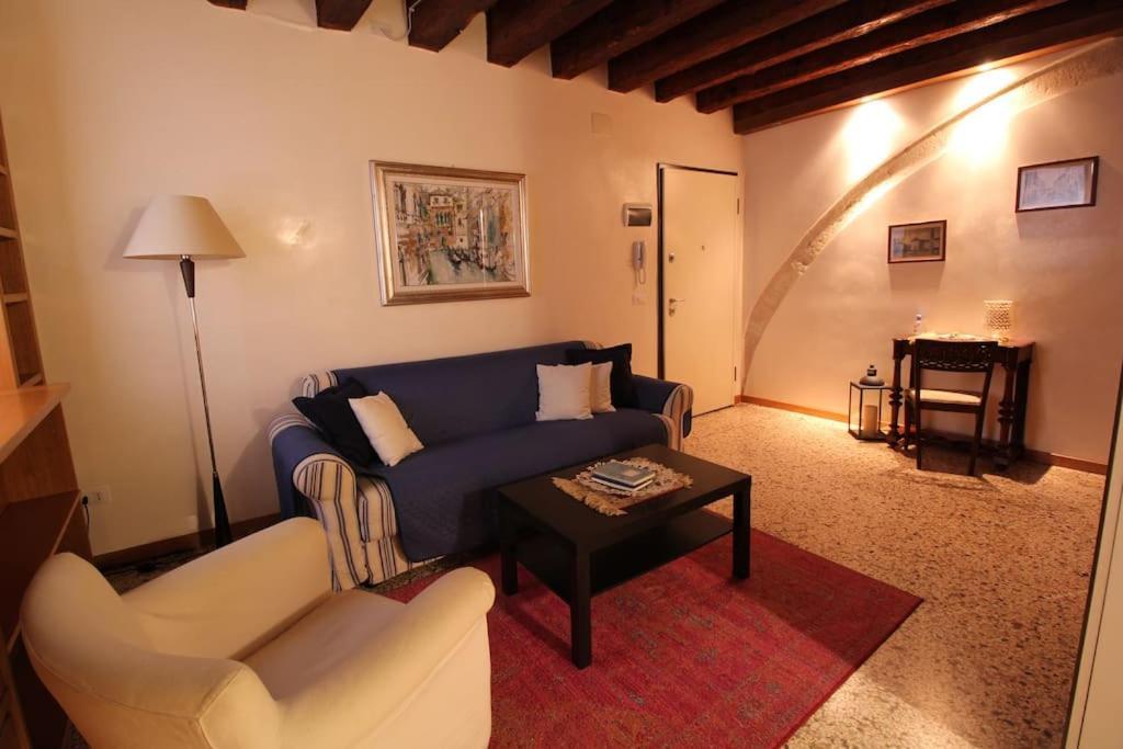 San Marco Charming Apartment With Canal View Veneza Exterior foto